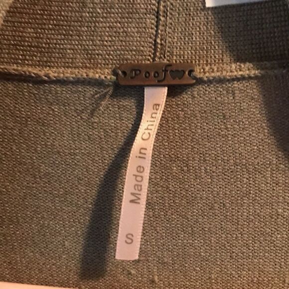 Poofw green vest   - Picture 2 of 4